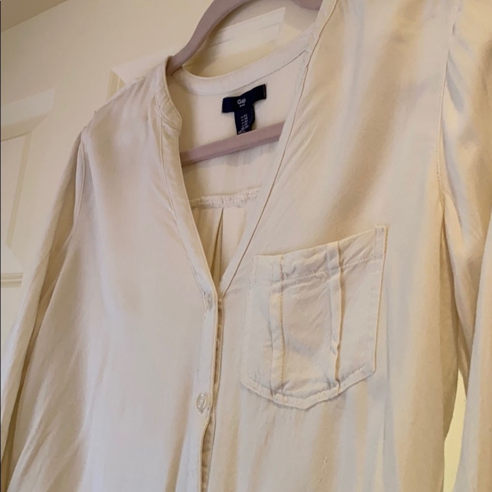 Gap Button Up - Picture 4 of 7